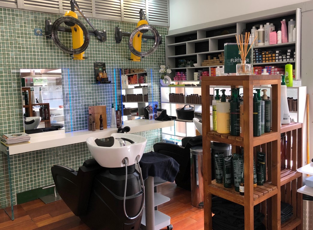 Lotus Coiffure
